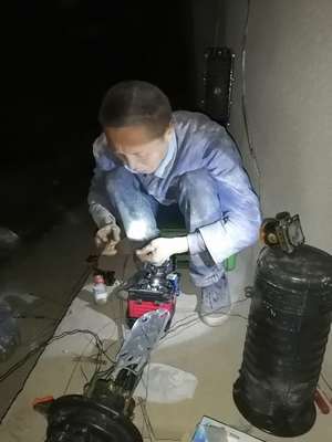灰頭土臉的樣子，真帥！致敬機(jī)械設(shè)備租賃行業(yè)的奮斗者